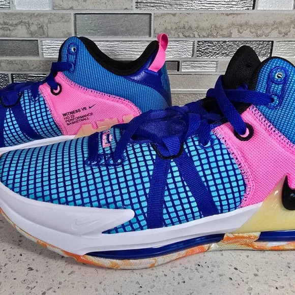 Nike LeBron Witness 7 Hyper Royal Pink Basketball Shoes XR125 Mens Size 12.0 - Picture 7 of 8
